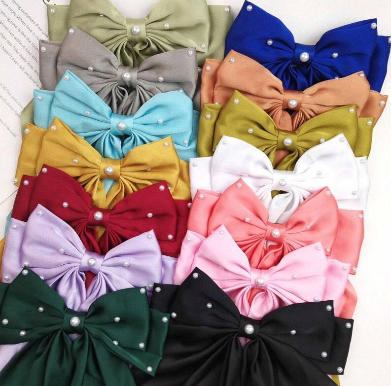 Pearl Big Bow Fashion Ponytail Clip.