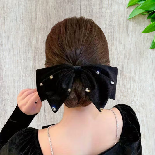 Velvet Butterfly Hair Clip, Vintage Elegant Back-of-Head Hair Accessory.