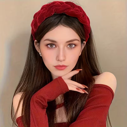 1pc Elegant Velvet Twisted Headband for Girls.