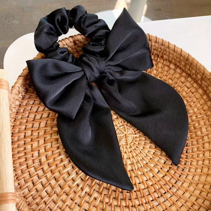 Elegant Lady Scrunchie for Ponytail.