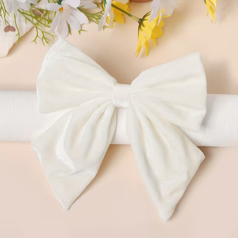 Velvet Bow Hair Clip with Bow.