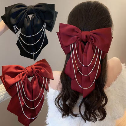 Elegant Pearl Bow Hair Clip – Luxury Statement Accessory