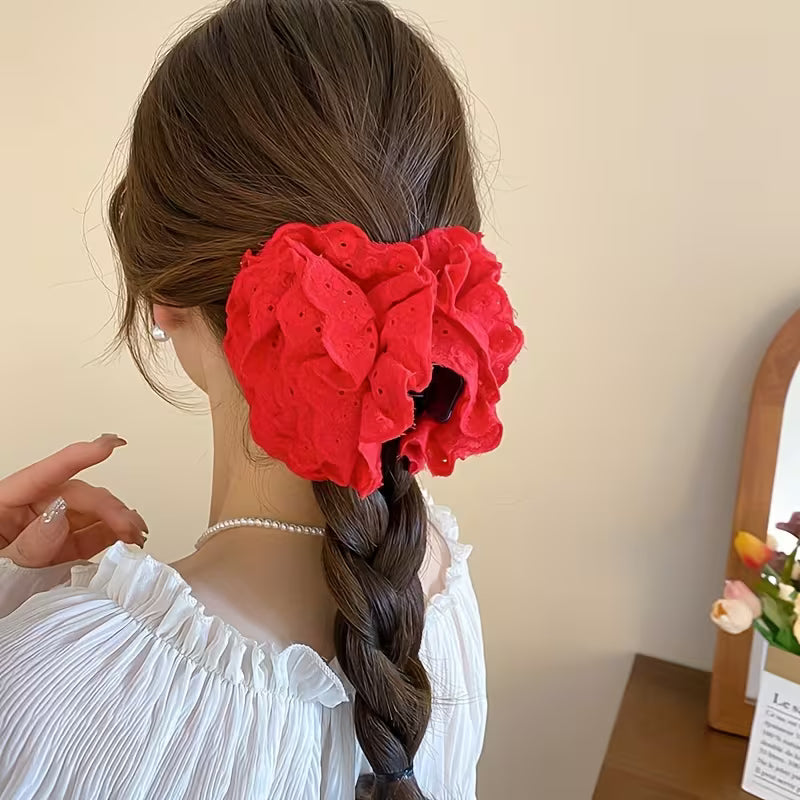 1pcs Sweet Elegant Multi Layer Flower Hair Clip for Women.