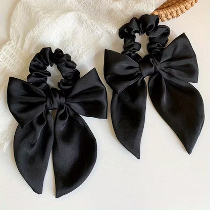 Elegant Lady Scrunchie for Ponytail.